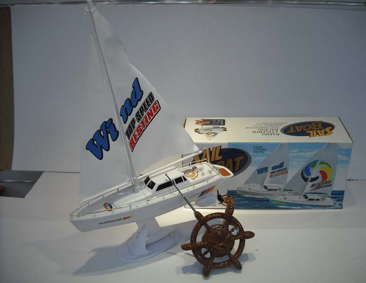 自装四通遥控帆船不包电 768B